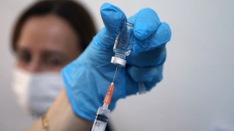 للسوريين في تركيا: احصل على لقاح كورونا عبر هذه الخطوات