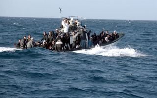 قبرص تعلن حالة طوارئ بسبب المهاجرين السوريين القادمين من طرطوس