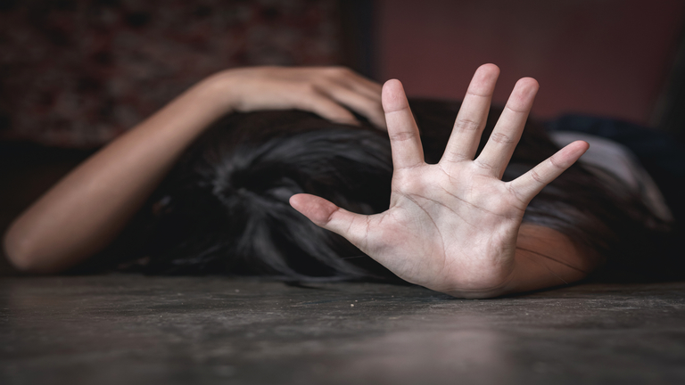 الاغتصاب الزوجي بين قبول التجريم و رفضه