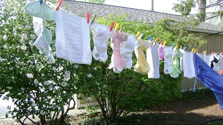 في دمشق.. ربع مليون ليرة كلفة حفاضات الأطفال الشهرية 