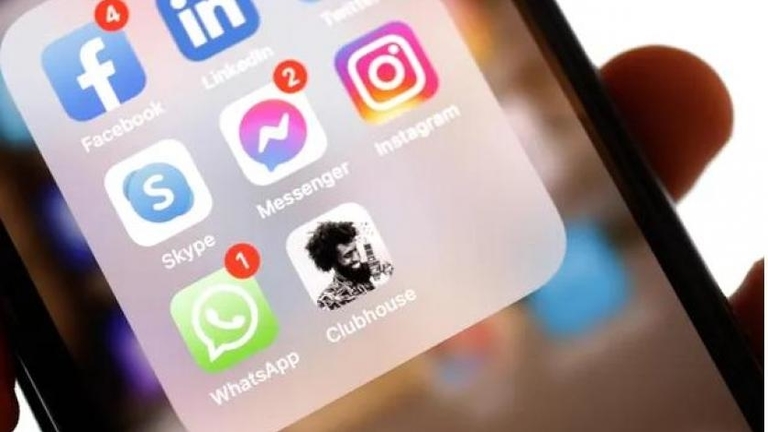 تحديث جديد في واتساب.. وشائعات عن كلوب هاوس