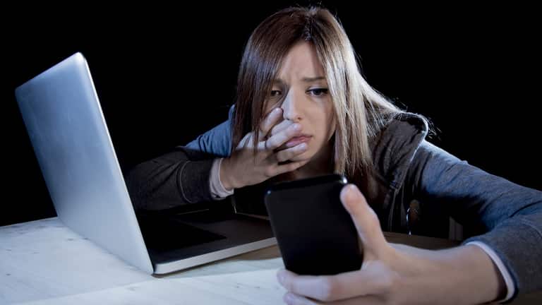 الابتزاز الجنسي في الجامعات السورية.. هل للضحايا حقوق؟