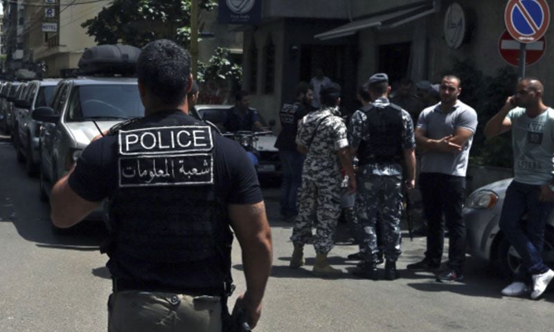 الأمن العام اللبناني يمدد احتجاز السوريين الستة حتى يوم الأربعاء