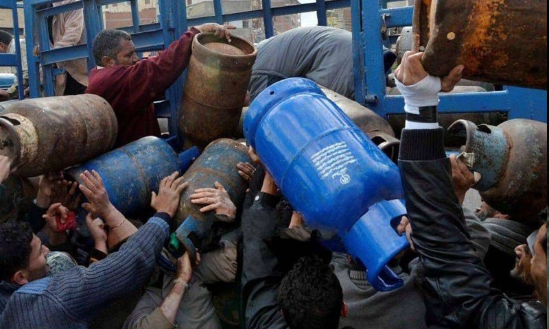 أضرار جديدة تزيد أعباء السوريين بعد غياب مستمر للغاز المنزلي   