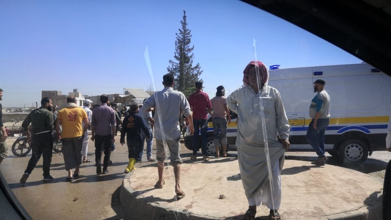 تراجع عن مطالب بإخلاء مخيم نازحين بإدلب.. تعرف إلى القصة 