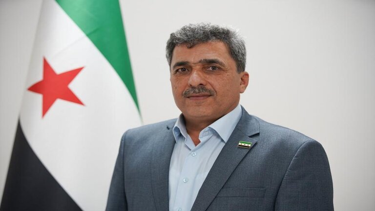 من هو وزير الدفاع الجديد في الحكومة السورية المؤقتة؟