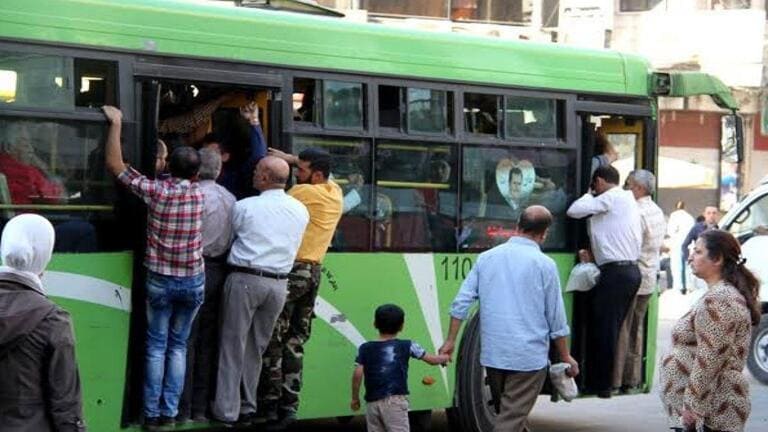 السويداء: أزمة المواصلات تعيق حياة الطلاب والموظفين