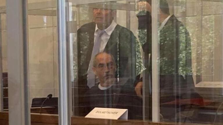 قبيل أسبوع من إصدار الحكم… محامي أنور رسلان يطالب بالبراءة