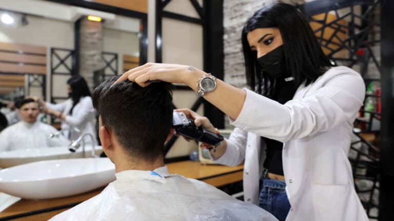 تركيا: مشروع يتيح للسوريين وظائف وشهادات مزاولة مهنة