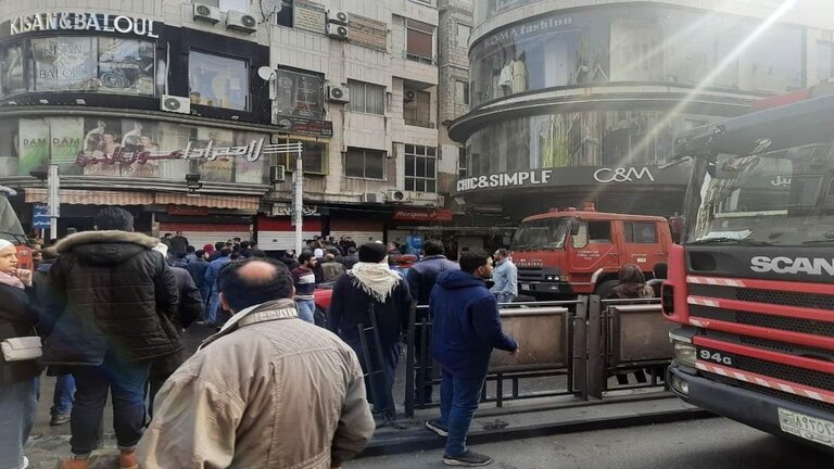 العصرونية ولاميرادا.. أسواق دمشق ضحية الحرائق (فيديو)