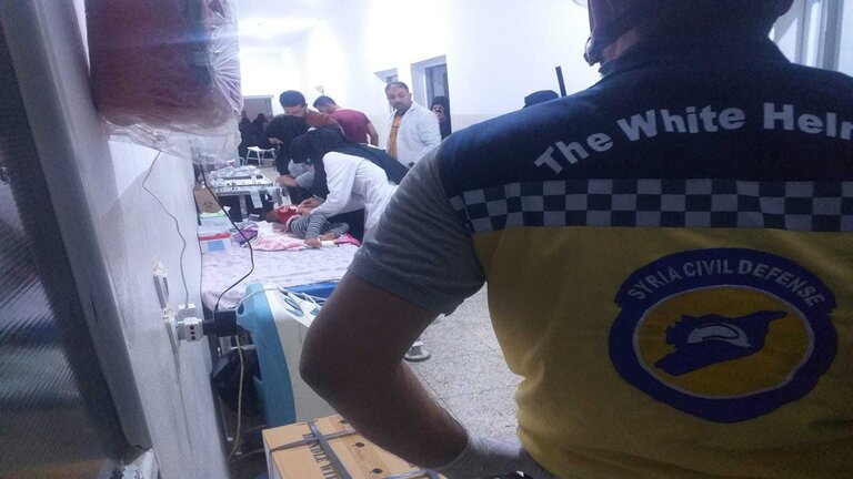 مطالبات بفتح تحقيق.. 27 حالة تسمم غذائي شمالي إدلب 