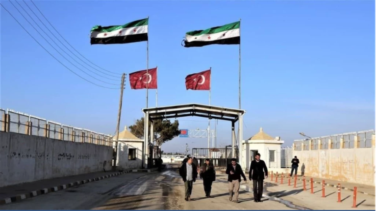 هؤلاء يحق لهم العبور بين سوريا وتركيا خلال عيد الأضحى