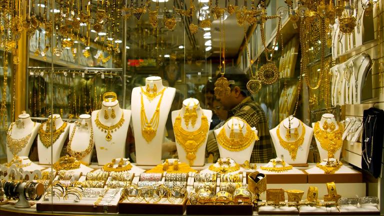 لأول مرة في سوريا يتخطى غرام الذهب الـ 400 ألف ليرة
