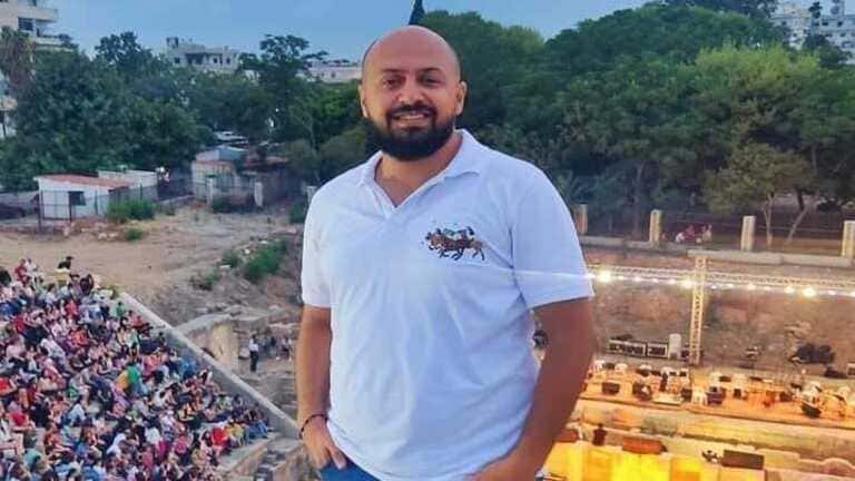 انتقد الغلاء.. حملة تضامنية تطالب بالإفراج عن الناشط علي داؤود