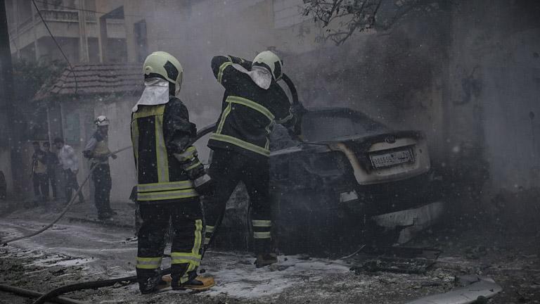 قتلى وجرحى بتجدد القصف الصاروخي على مدينة إدلب