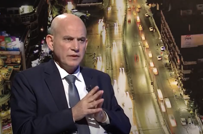 مواقع محلية: نجاة محافظ درعا من محاولة اغتيال وإصابة مرافقه