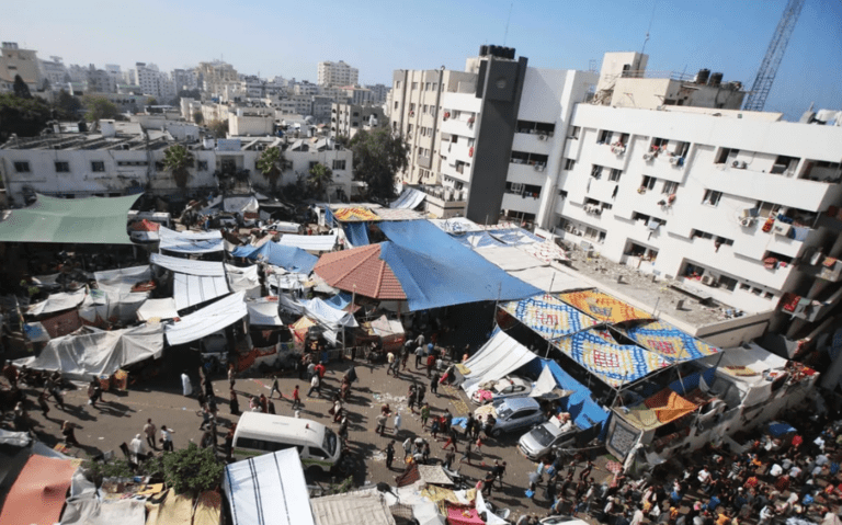 اقتحام إسرائيل لمجمّع الشفاء ودعوة فلسطينية لتدخل عاجل