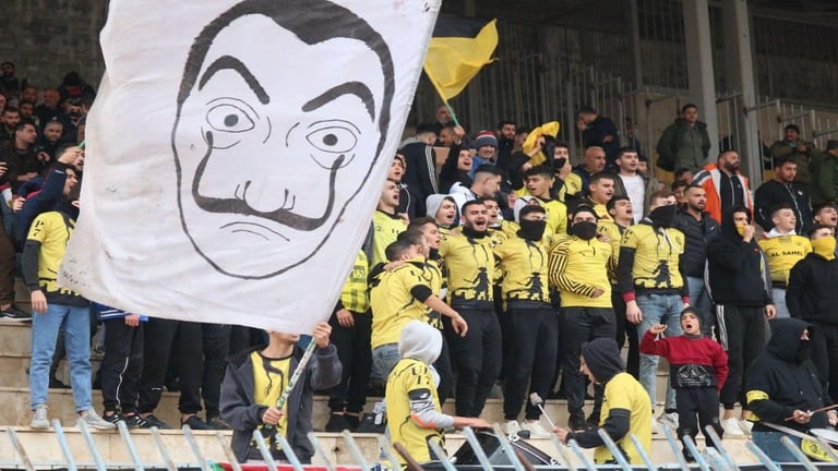 سوريا: انسحابات وتهديد بالتصعيد في دوري الكرة.. لكن 