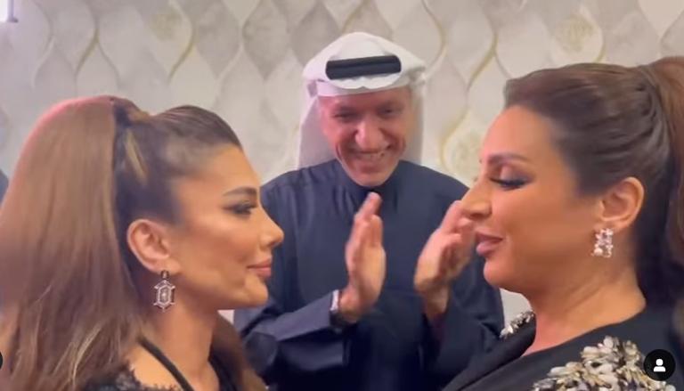 على هامش حفلة 