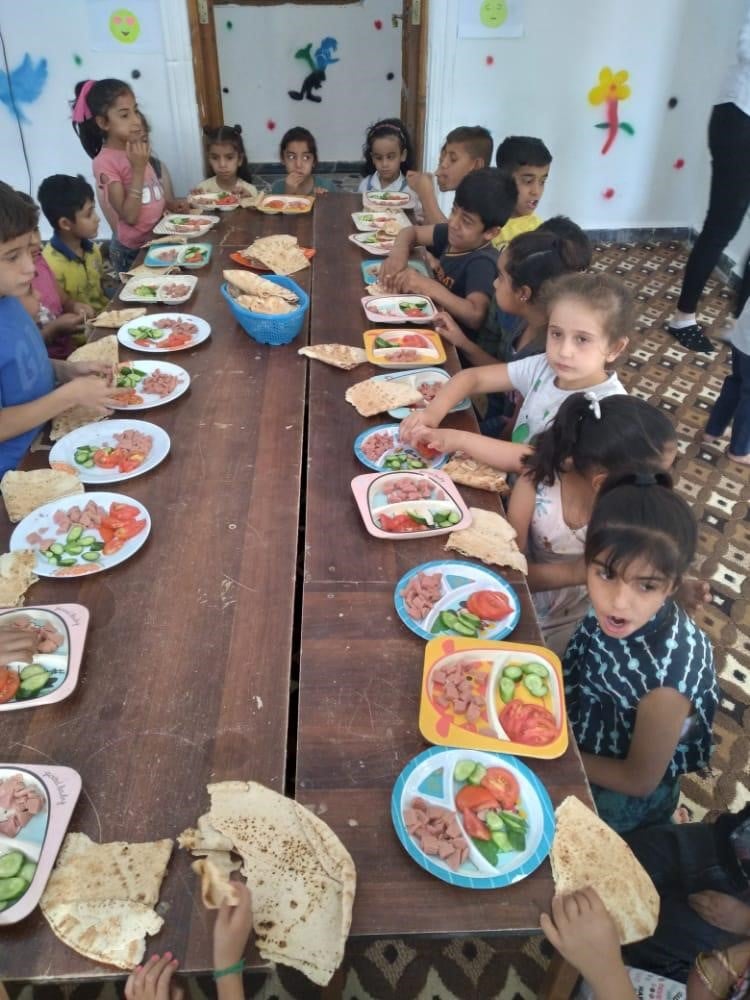 حملة تبرعات.. تدفع قيمة وجبة عشاء في هولندا ليفطر طفل سوري