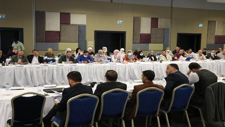 المجتمعات المحلية السورية تقدم مقترحاتها الدستورية