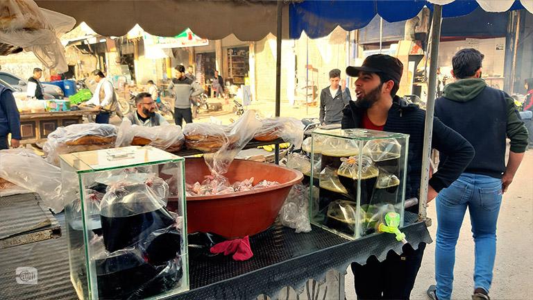 إدلب.. زحمة في أسواق رمضان رغم ارتفاع الأسعار 