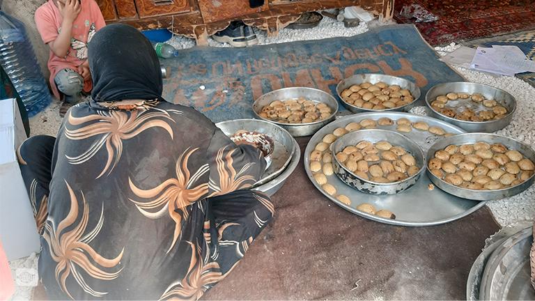 معمول العيد في مخيمات إدلب 