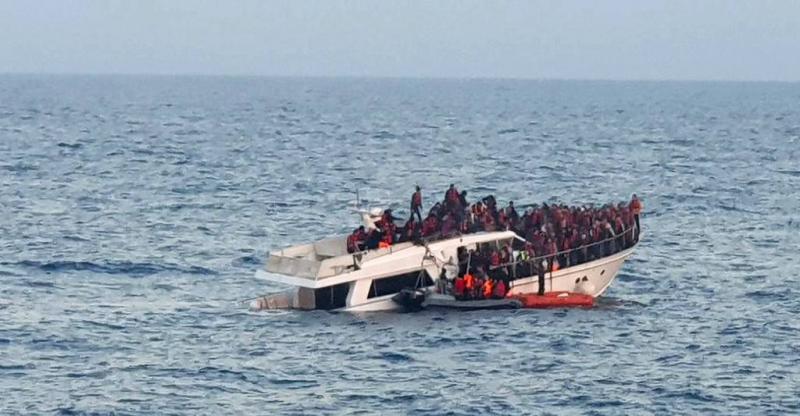 مالطا: غرق مركب يقل مهاجرين.. واتفاق إيطالي ألباني لإقامة مركزي استقبال