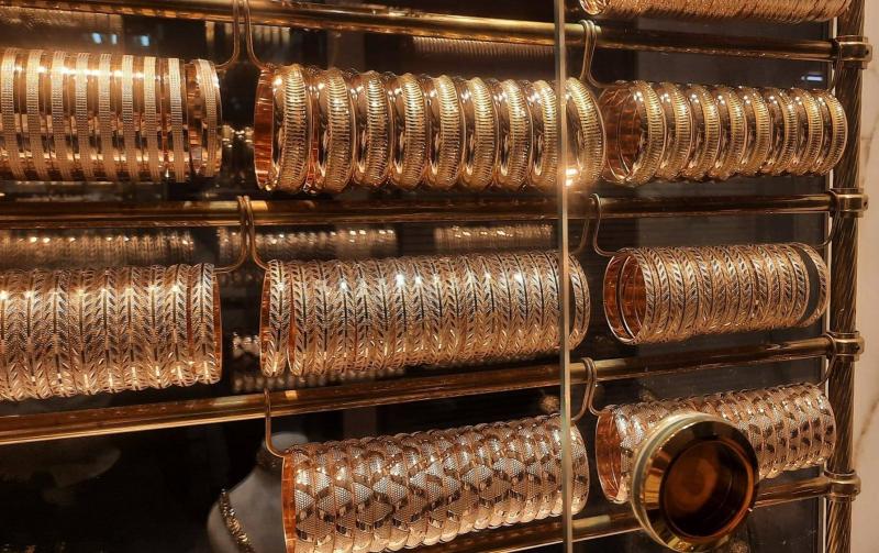 مقترباً من مليون ليرة سورية.. ارتفاع جديد على سعر الذهب في دمشق