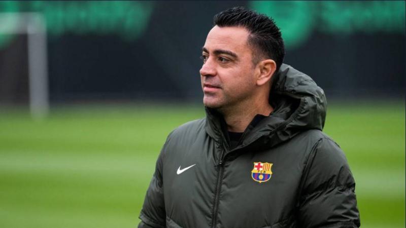 برشلونة يقيل تشافي رسمياً