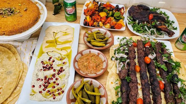 دمشق: بمليونين و900 ألف ليرة سورية.. فاتورة مطعم تتضمن ضرائب مختلفة