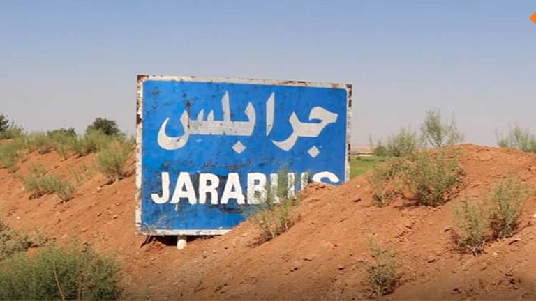 قتلى مدنيون باشتباكات بين عشيرتين في مدينة جرابلس