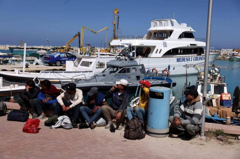 قبرص: عشرات السوريين مهدّدون بخسارة الحماية والترحيل