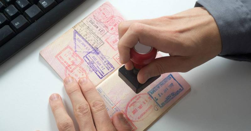ساحل العاج - سيراليون - غانا .. طرق السفر وشروط الإقامة واللجوء
