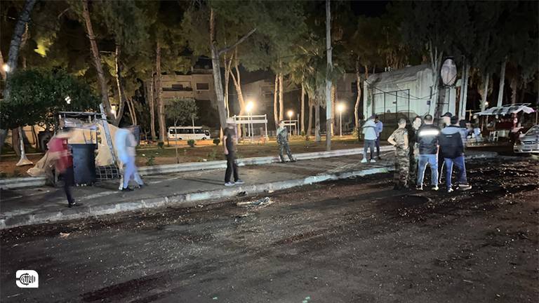 ثلاثة قتلى بينهم الإعلامية صفاء أحمد بغارة جوية إسرائيلية على مدينة دمشق