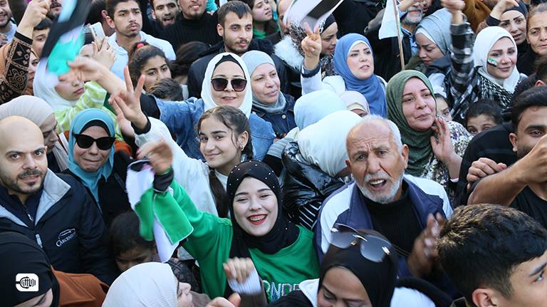 احتفالات اللاذقية بأول جمعة بعد سقوط النظام السوري