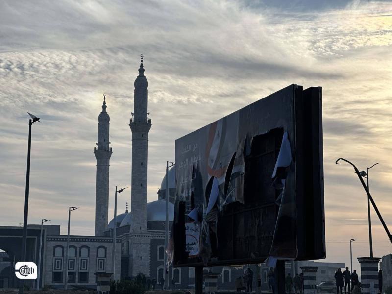 مؤسسات الدولة: حُرقت وسرقت وسط الانشغال بأقبية صيدنايا السرية 