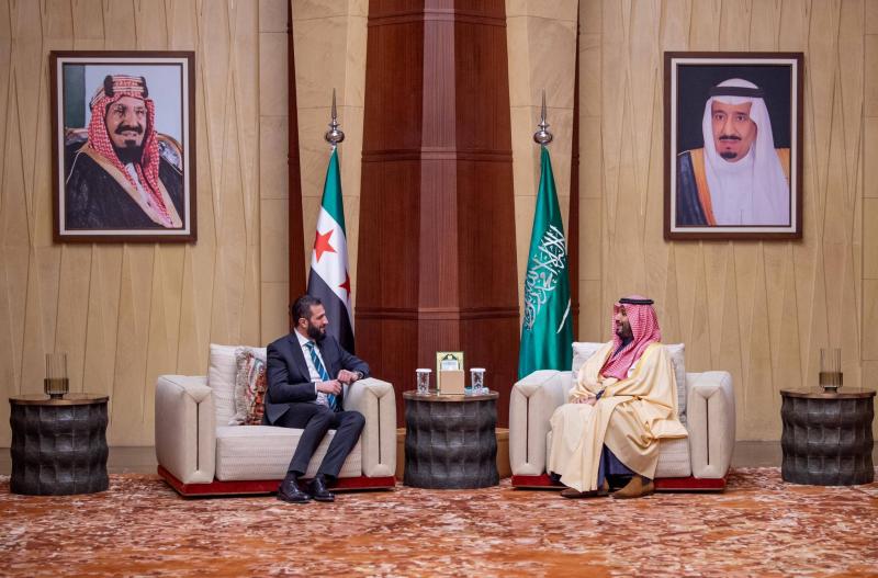 الرئيس السوري أحمد الشرع في الرياض.. ما الذي سيبحثه؟