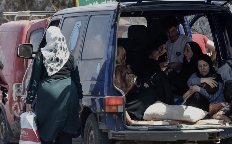 Who is paying the bill for the Lebanese displacement to Syria?
