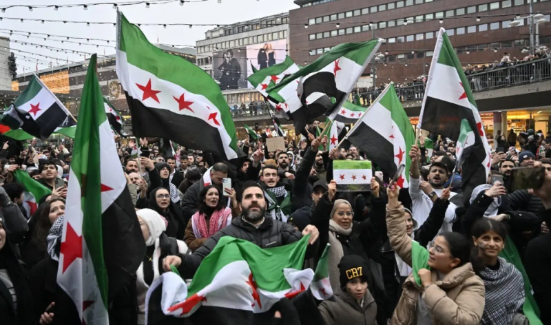 ما هي الدول الأوروبية التي علّقت طلبات لجوء السوريين؟