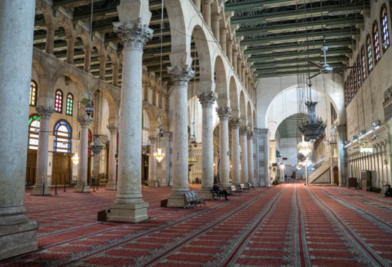سجاد الجامع الأموي في دمشق.. تفاصيل خاصة حول المبادرة التركية لاستبداله