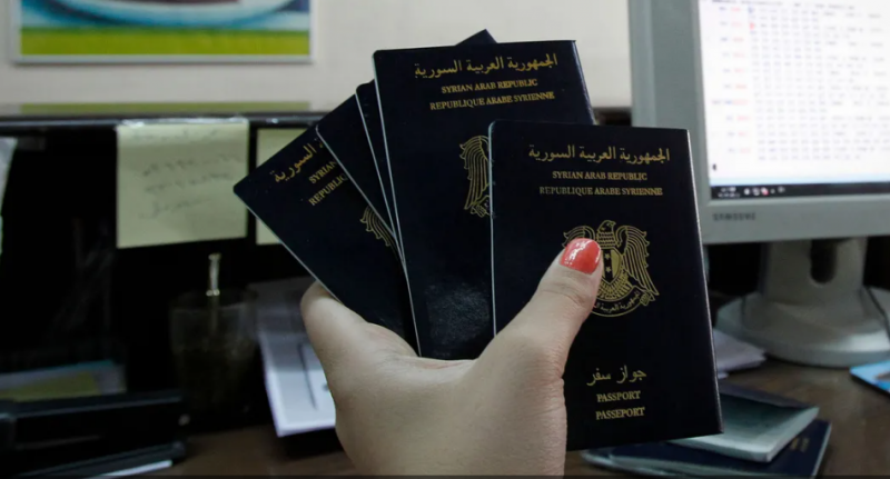 ابتداء من الأحد.. استئناف إصدار جوازات السفر للسوريين في الخارج