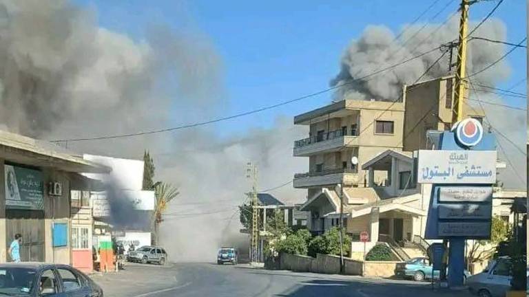 لبنان: مقتل أربعة سوريين من عائلة واحدة بغارة جوية إسرائيلية