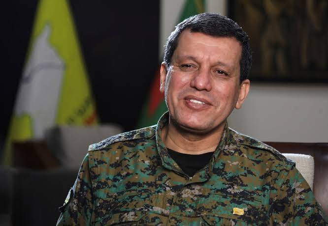 مظلوم عبدي: لم نقرر تسليم السلاح ولا حل قواتنا ونريد الانخراط في الجيش