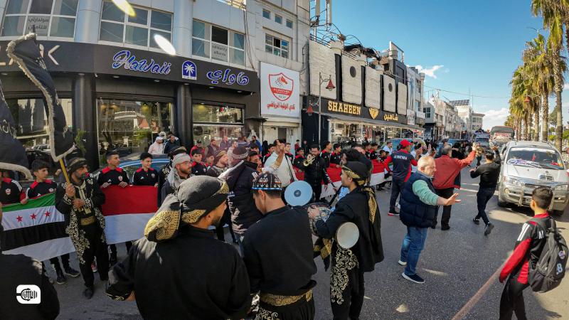 ‏عودة اهالي ونازحين من جرابلس الى حمص‏