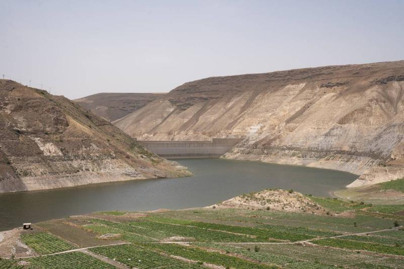 إسرائيل تضايق المزارعين السوريين الذين أنهكهم الجفاف