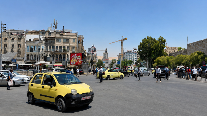 حين تفوق أجرة الطريق راتب الشهر: أزمة النقل بسوريا