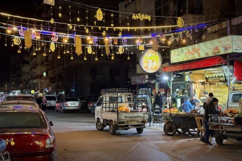 رمضان في دمشق… أسواق ممتلئة وجيوب فارغة