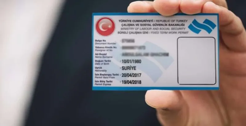 ما حقيقة إلغاء إذن العمل والسفر للسوريين في تركيا؟