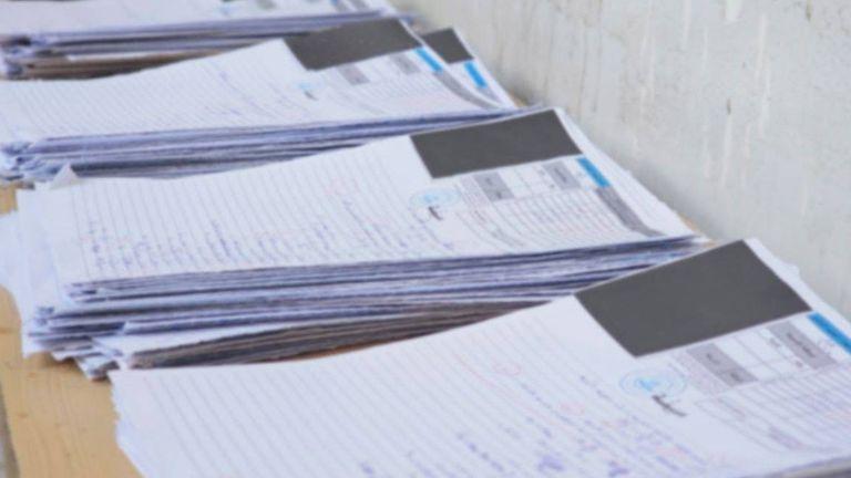 نتائج الثانوية.. ما الأثر النفسي لانتظار النتائج لساعات وغياب التوضيح؟